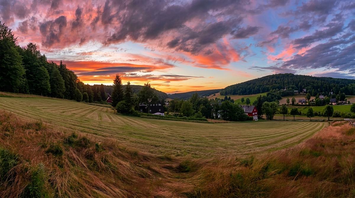 Ferienhaus am Skihang in Rehefeld-Zaunhaus – Panorama mit Herbststimmung